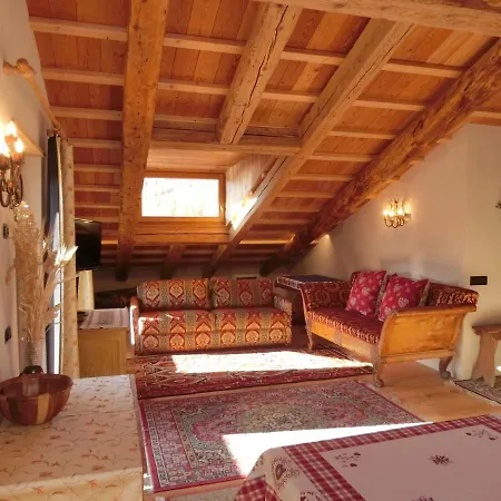 Apartment Partel Loudge